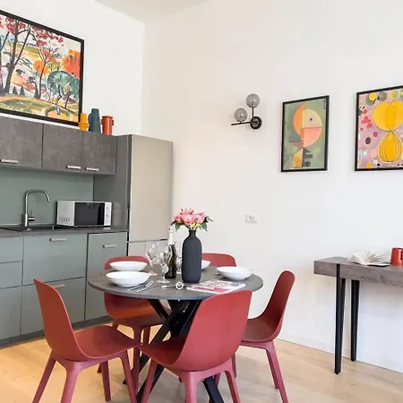 San Lazzaro 23 - 4 Tirabora Short Rent Апартаменты