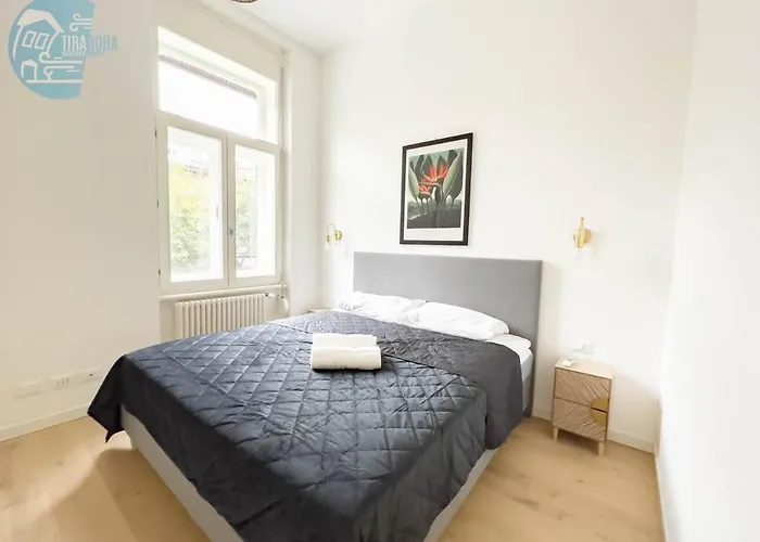 Lägenhet San Lazzaro 23 - 4 Tirabora Short Rent