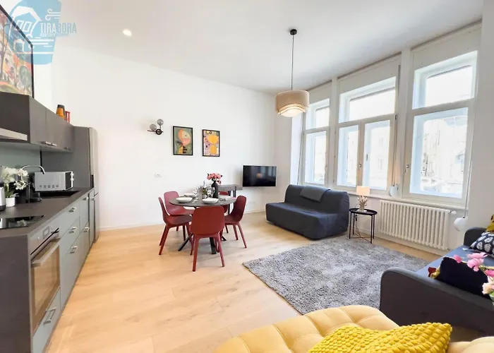 Lägenhet San Lazzaro 23 - 4 Tirabora Short Rent *